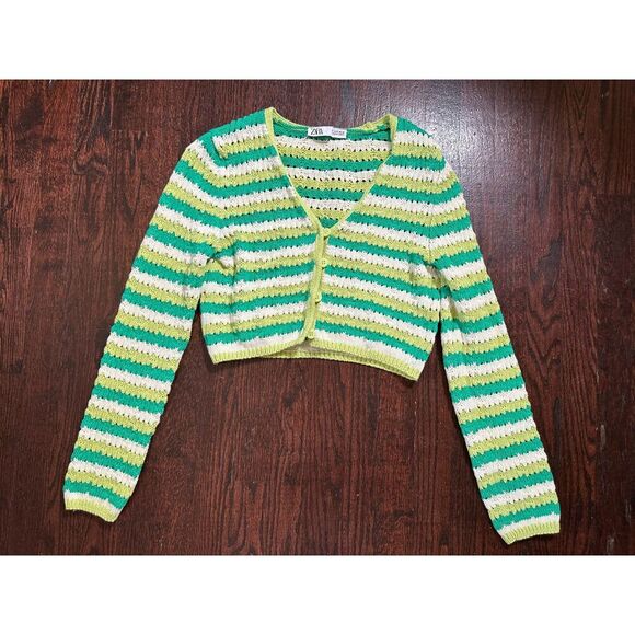 Zara Green White Crochet Striped Button Down Cropped Sweater Size Small - Picture 4 of 6